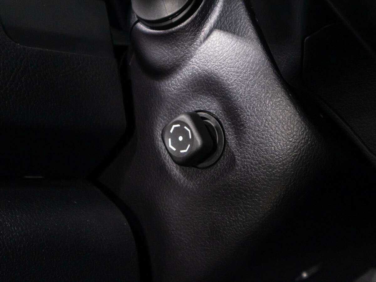 Toyota Camry б/у, 2017, Автоматическая. Фото: #17