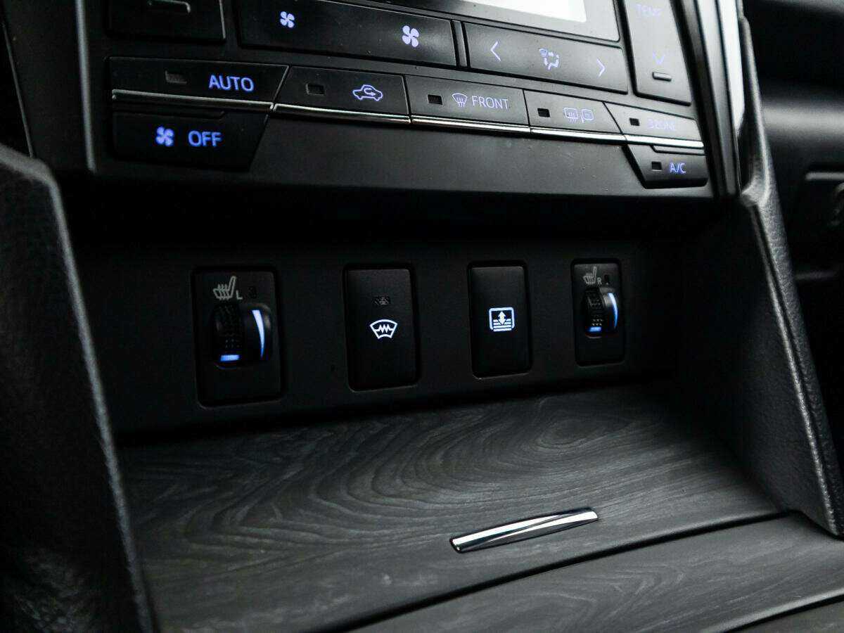 Toyota Camry б/у, 2017, Автоматическая. Фото: #20