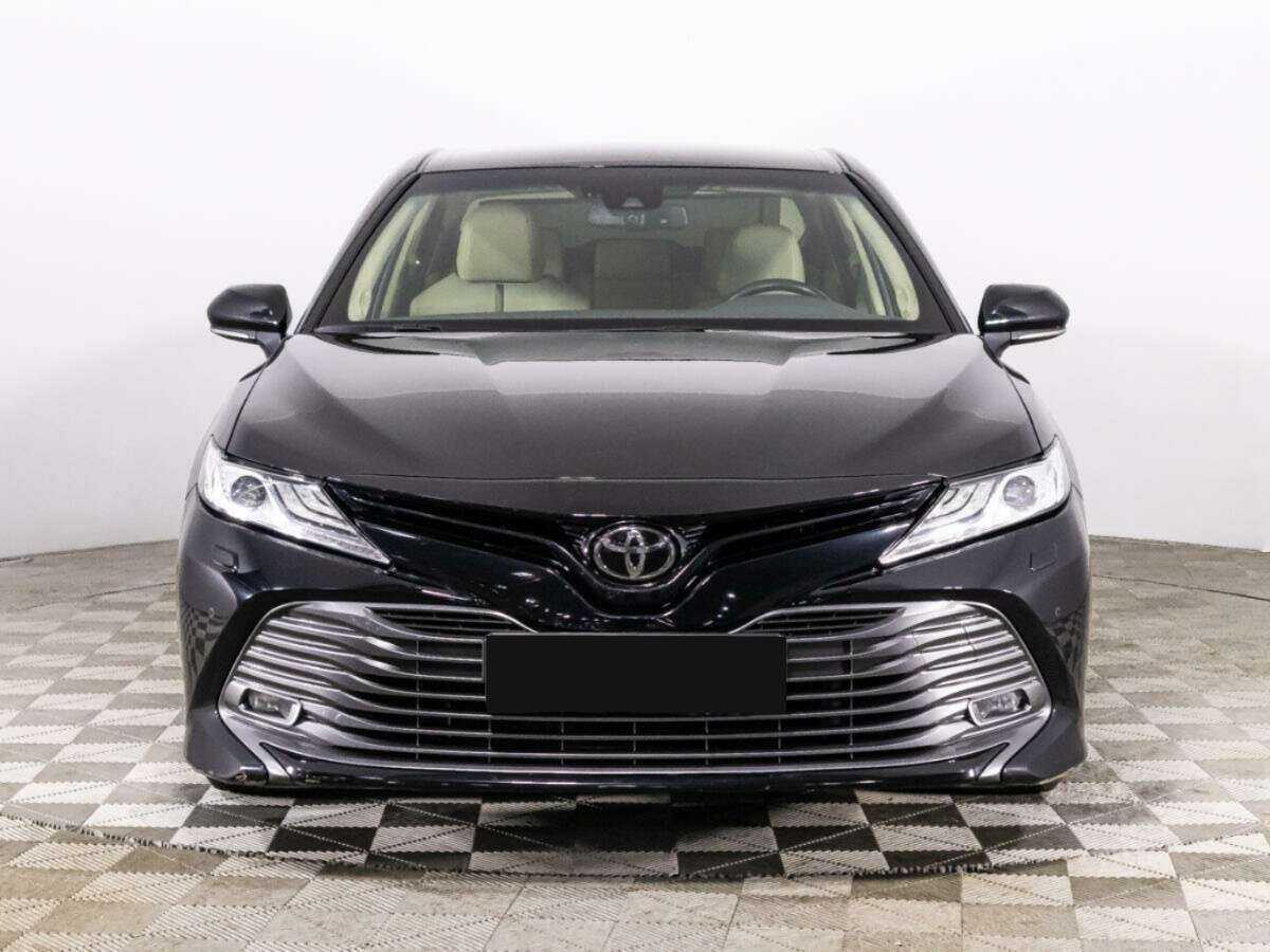 Toyota Camry б/у, 2018, Автоматическая. Фото: #1