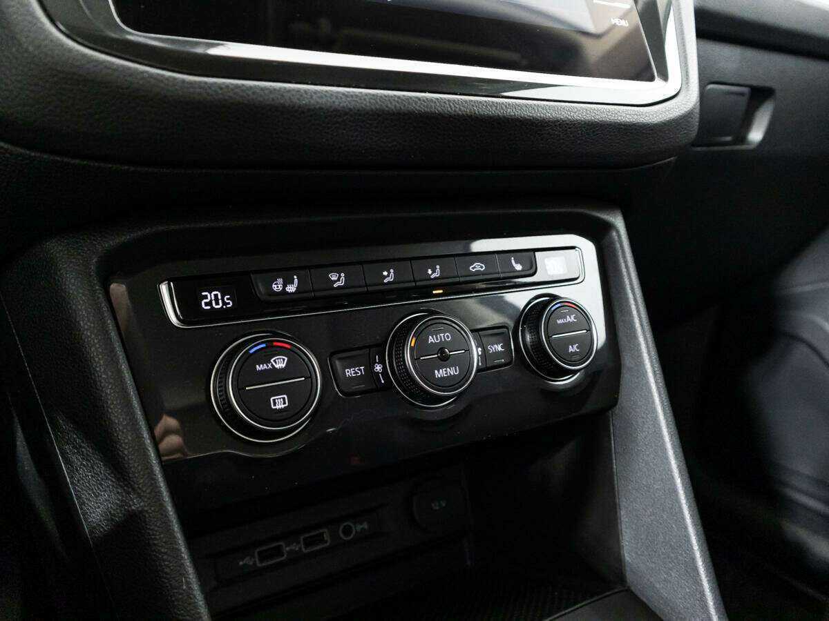 Volkswagen Tiguan б/у, 2019, Роботизированная. Фото: #15