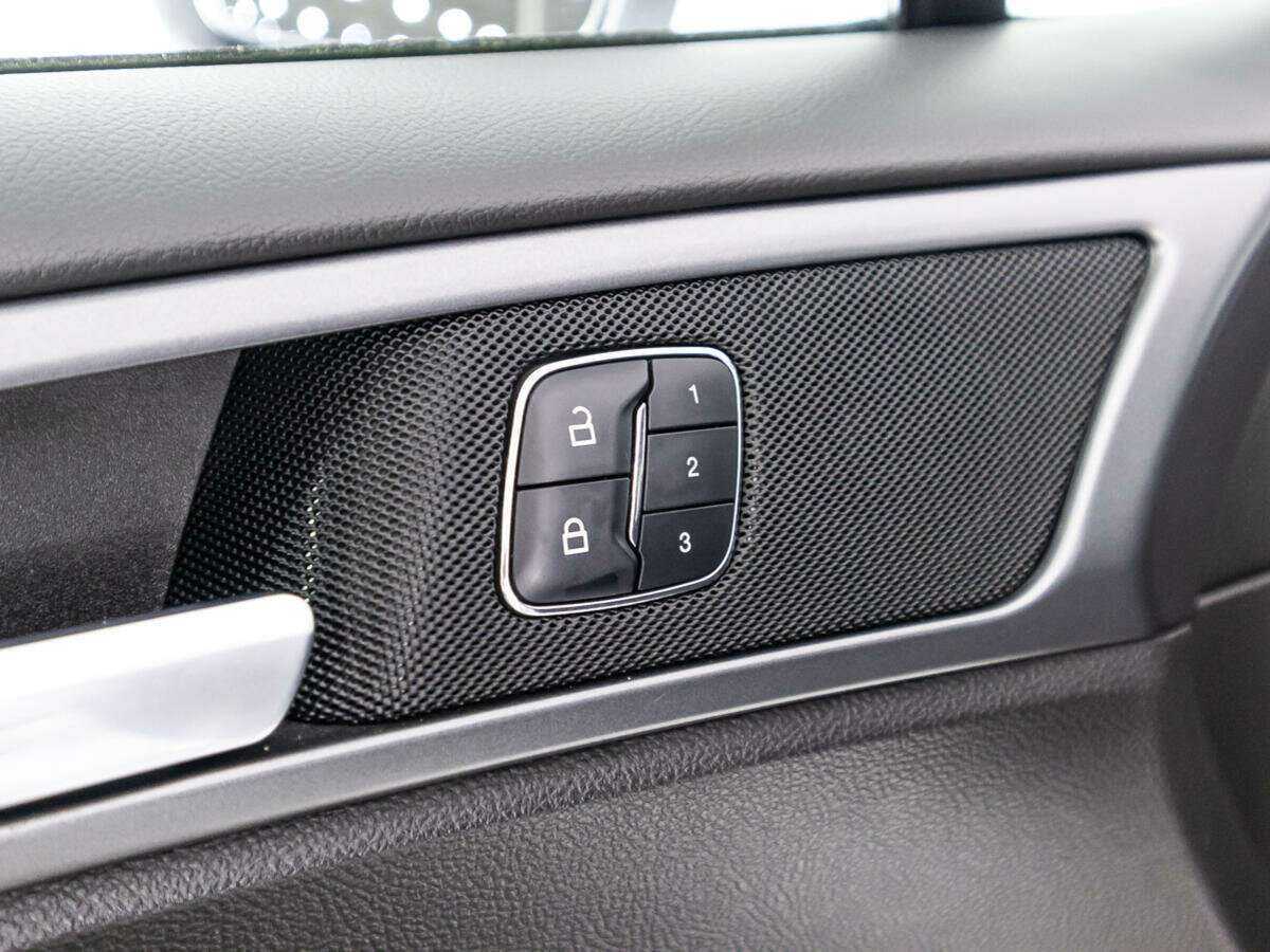 Ford Mondeo б/у, 2017, Автоматическая. Фото: #15