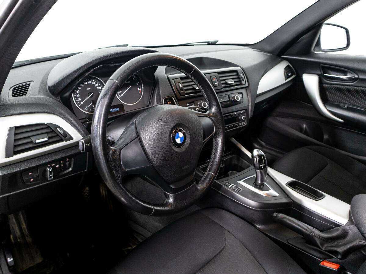 BMW 1 серии б/у, 2012, Автоматическая. Фото: #9