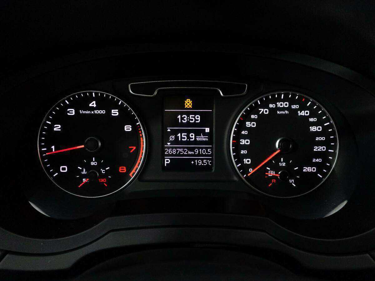 Audi Q3 б/у, 2013, Роботизированная. Фото: #11