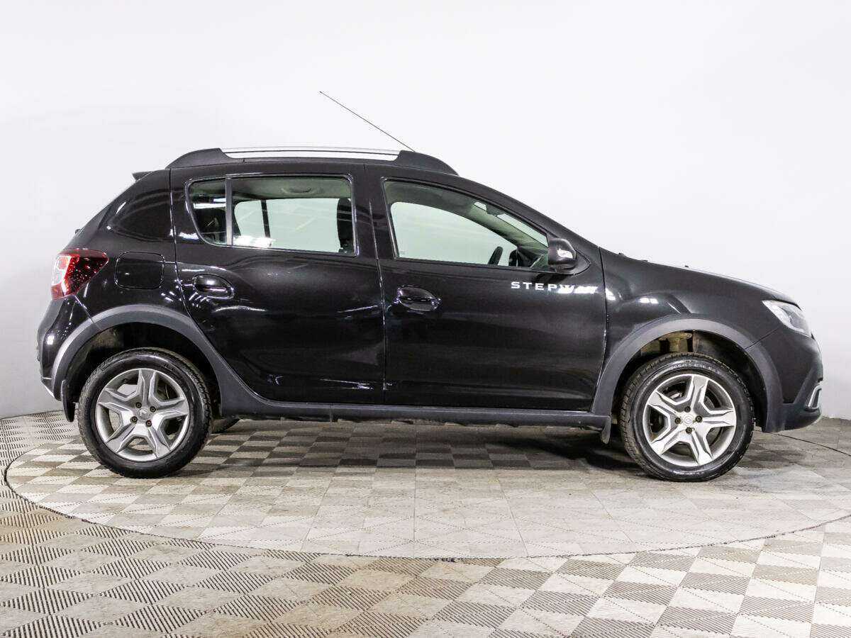 Рено Сандеро б/у, 2018, Механическая. Фото: #3