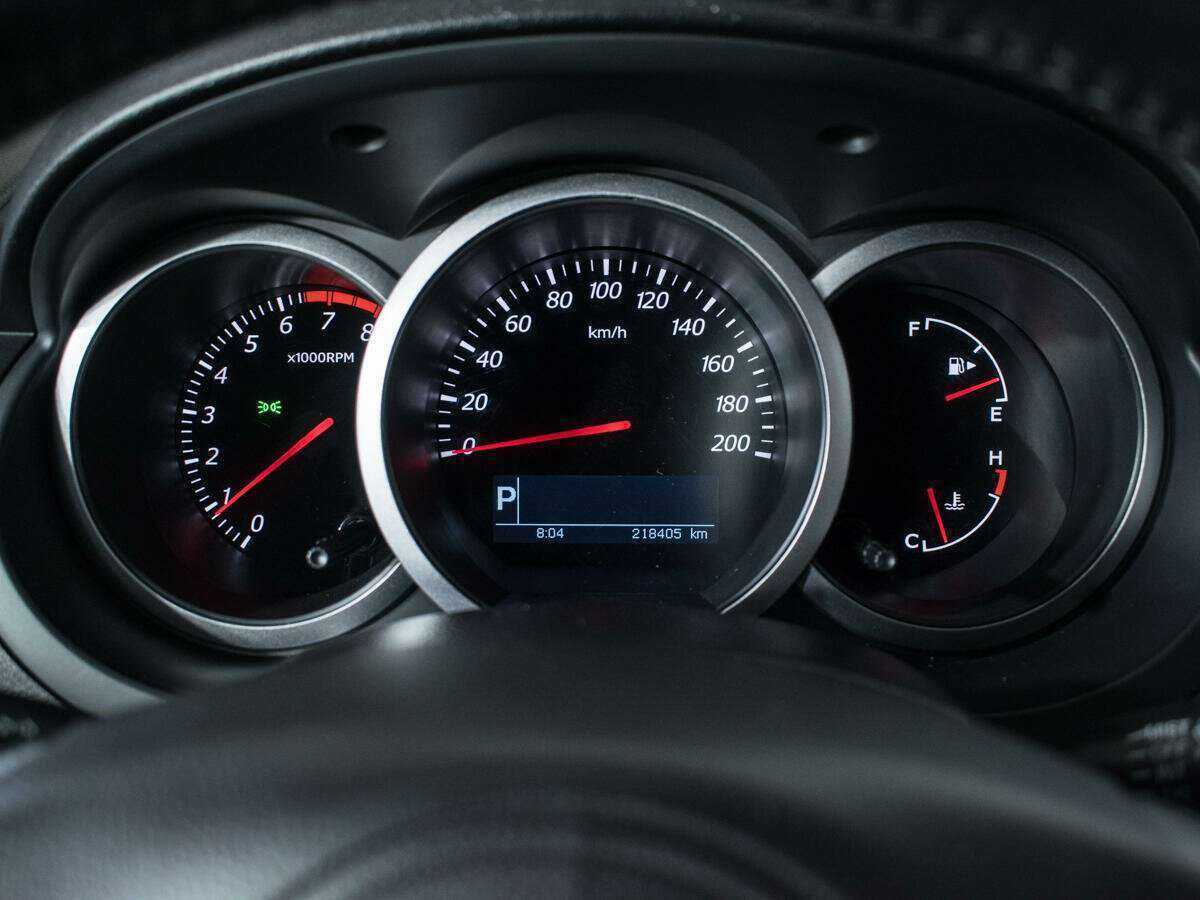 Suzuki Grand Vitara б/у, 2013, Автоматическая. Фото: #10