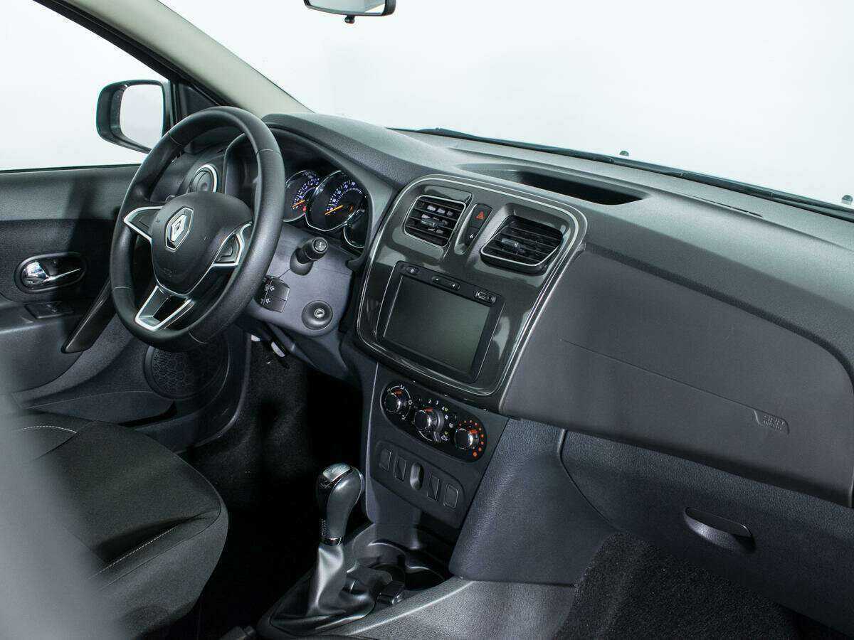 Рено Логан б/у, 2020, Вариатор. Фото: #8