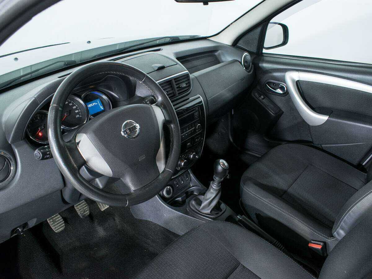 Ниссан Террано б/у, 2016, Механическая. Фото: #12