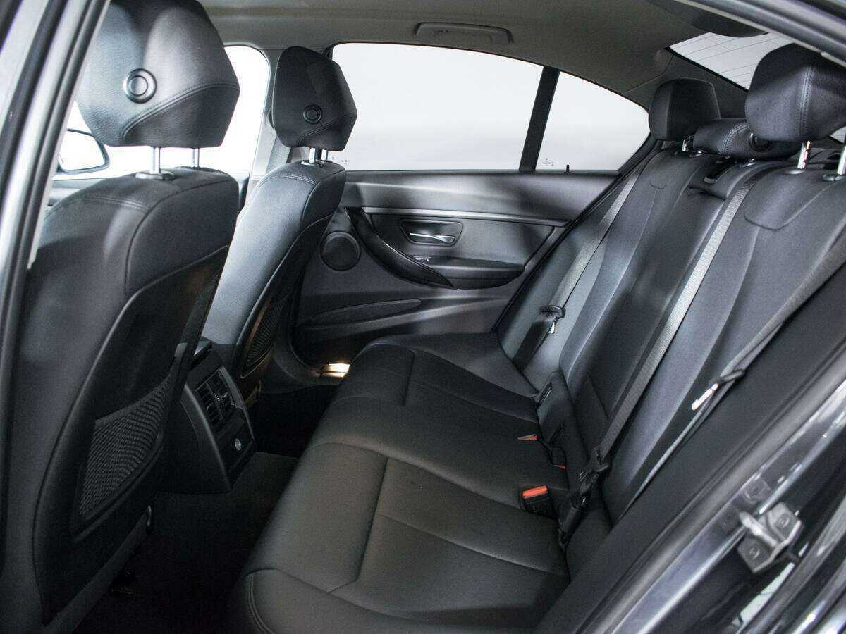 BMW 3 серии б/у, 2017, Автоматическая. Фото: #9