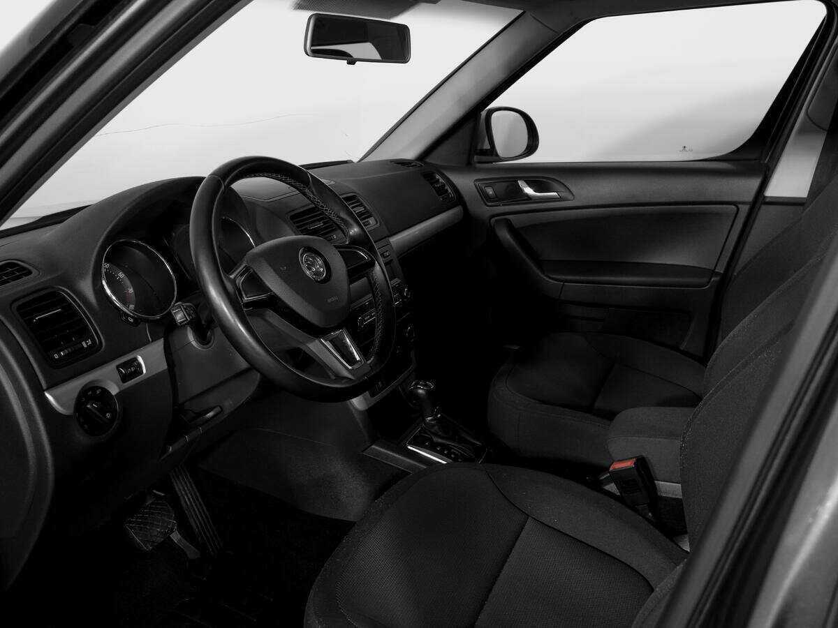 Шкода Йети б/у, 2015, Роботизированная. Фото: #14