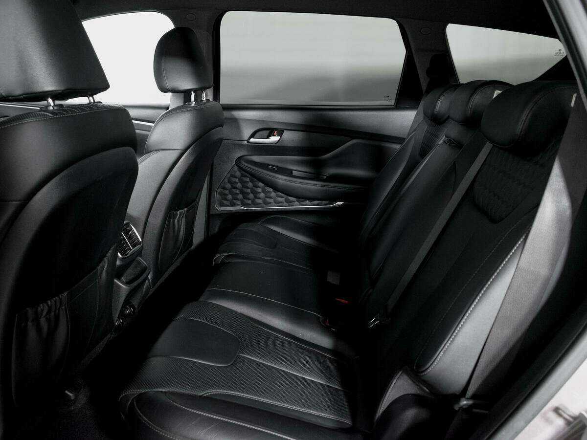 Hyundai Santa Fe б/у, 2018, Автоматическая. Фото: #9