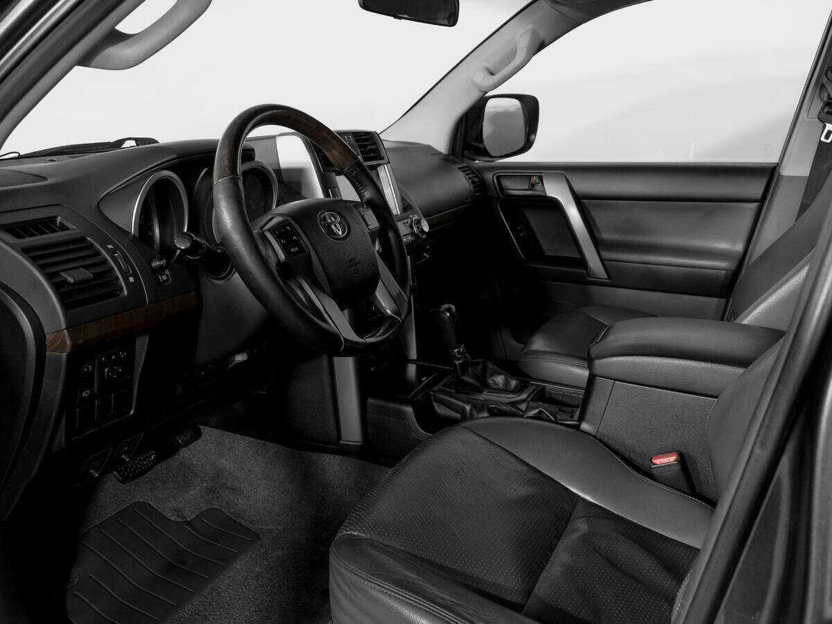 Toyota Land Cruiser Prado б/у, 2012, Автоматическая. Фото: #14