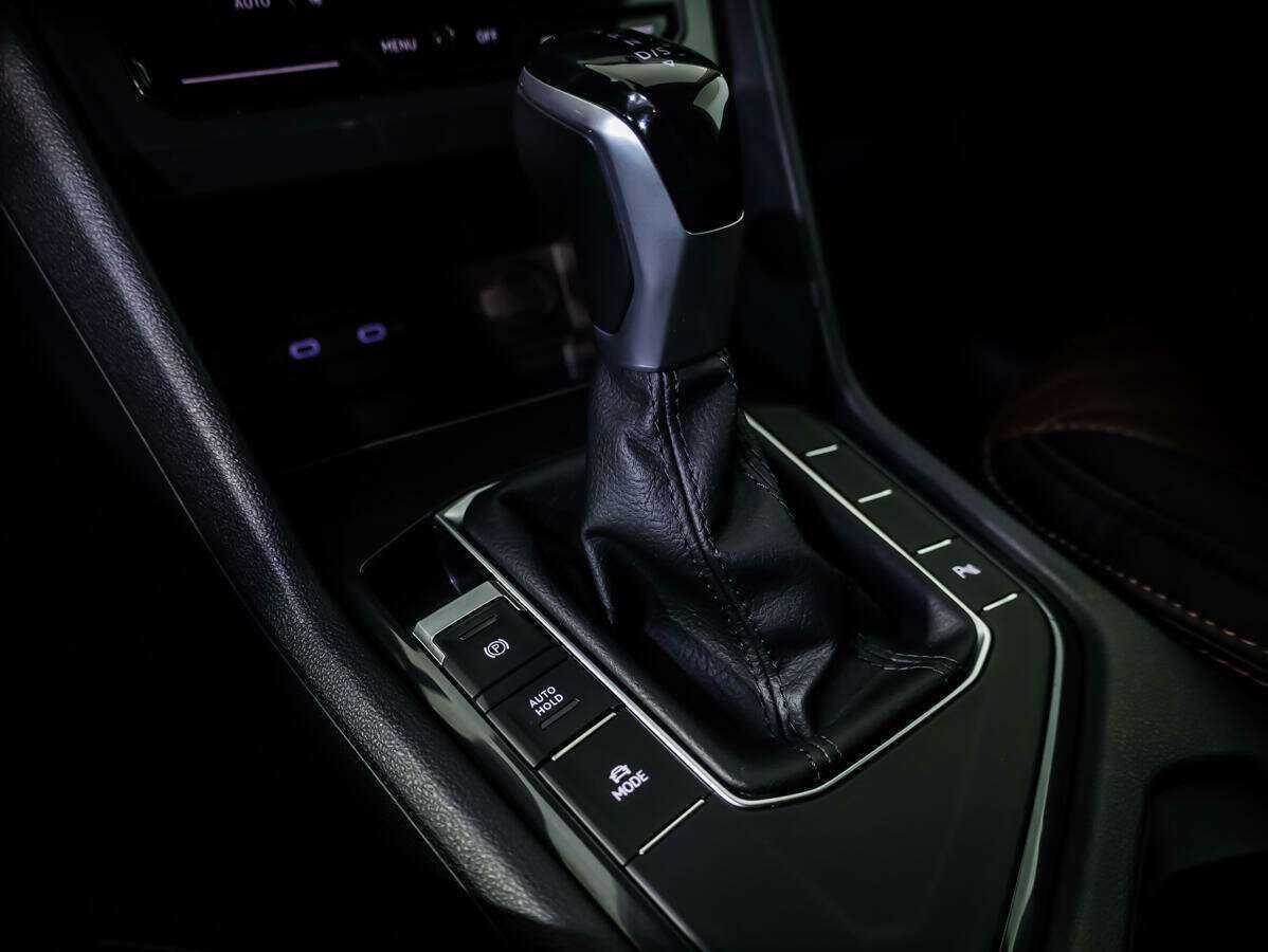 Volkswagen Tiguan б/у, 2020, Роботизированная. Фото: #14