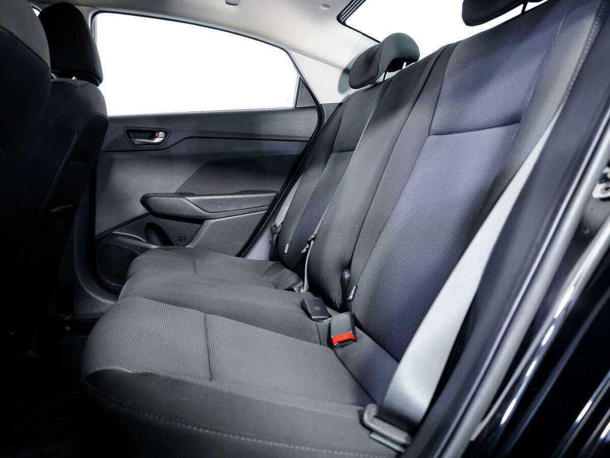 Hyundai Solaris б/у, 2018, Механическая. Фото: #11