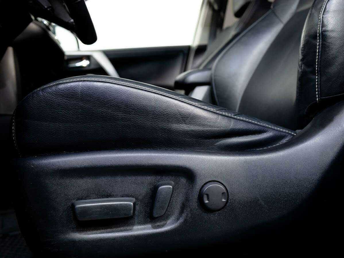 Toyota RAV4 б/у, 2018, Вариатор. Фото: #13