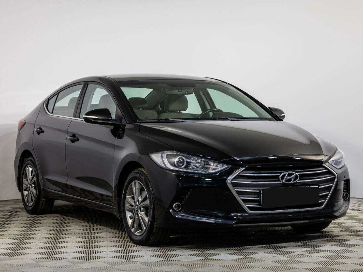 Hyundai Elantra б/у, 2018, Автоматическая. Фото: #1