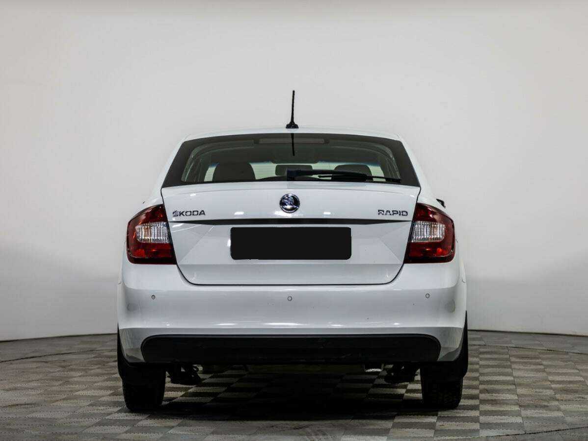 Skoda Rapid б/у, 2018, Механическая. Фото: #4