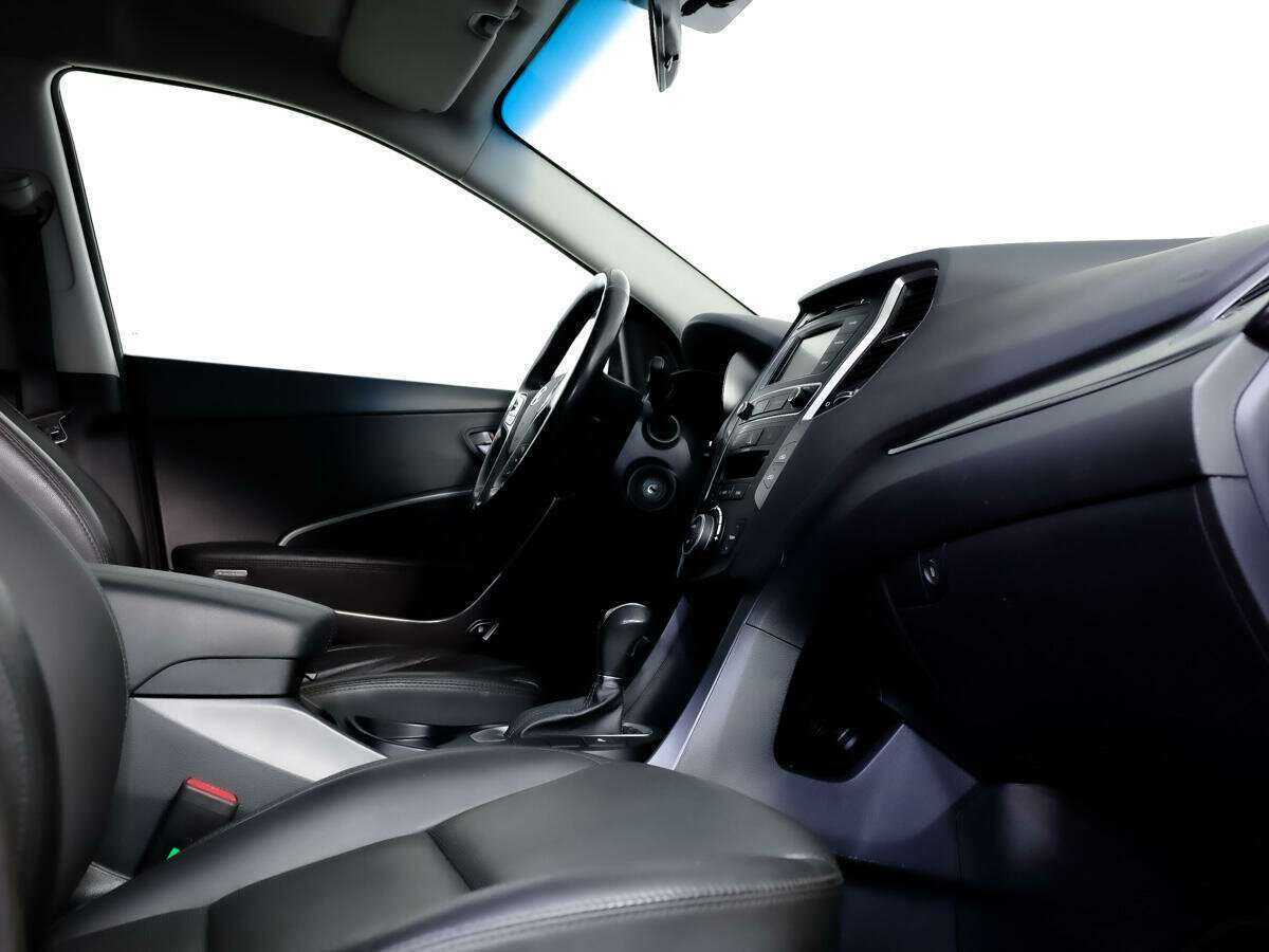 Hyundai Santa Fe б/у, 2017, Автоматическая. Фото: #10