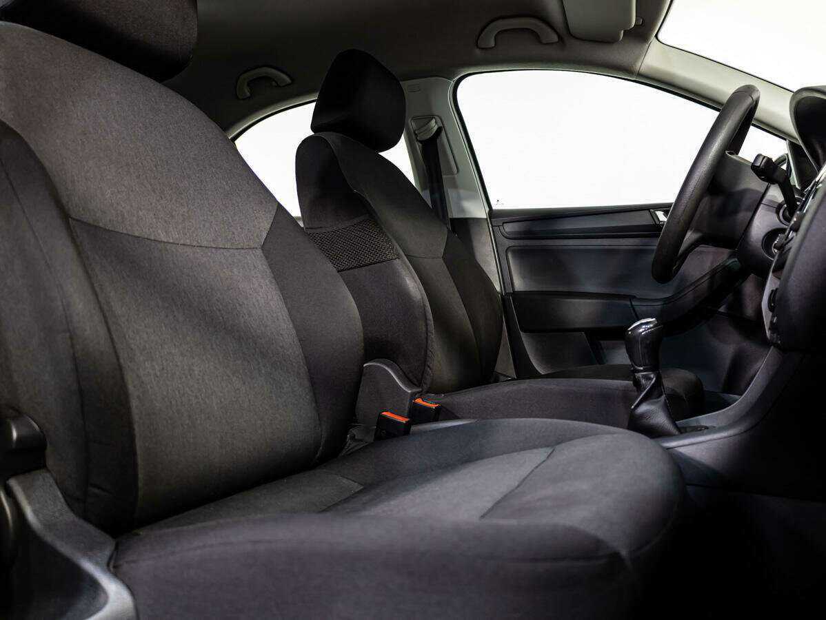 Skoda Rapid б/у, 2017, Механическая. Фото: #9