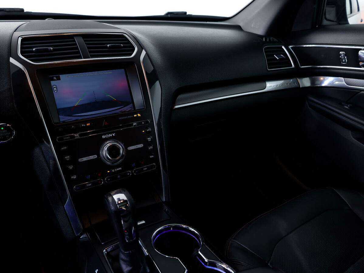 Ford Explorer б/у, 2015, Автоматическая. Фото: #14