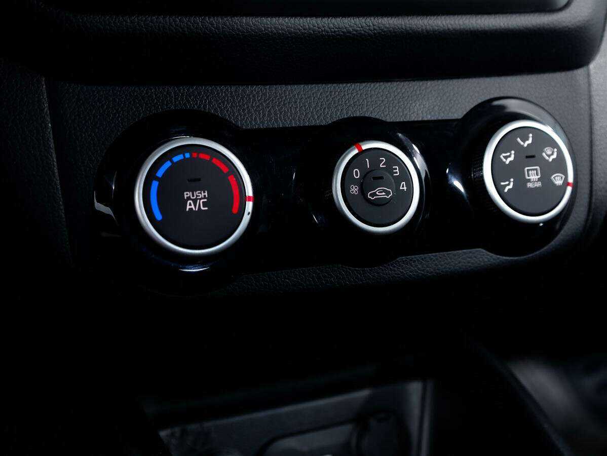 Kia Rio б/у, 2017, Механическая. Фото: #15