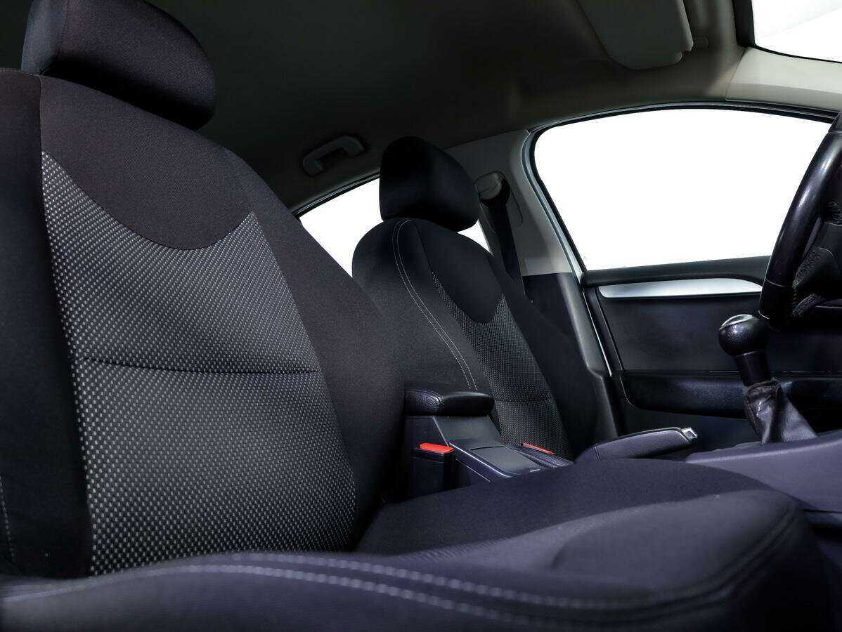 Ситроен Ц4 б/у, 2013, Механическая. Фото: #10