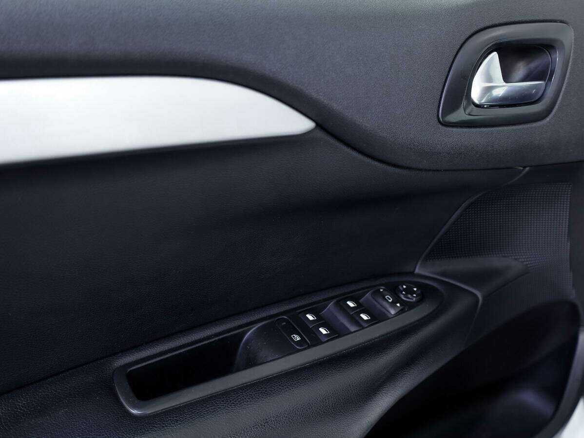 Ситроен Ц4 б/у, 2013, Механическая. Фото: #18