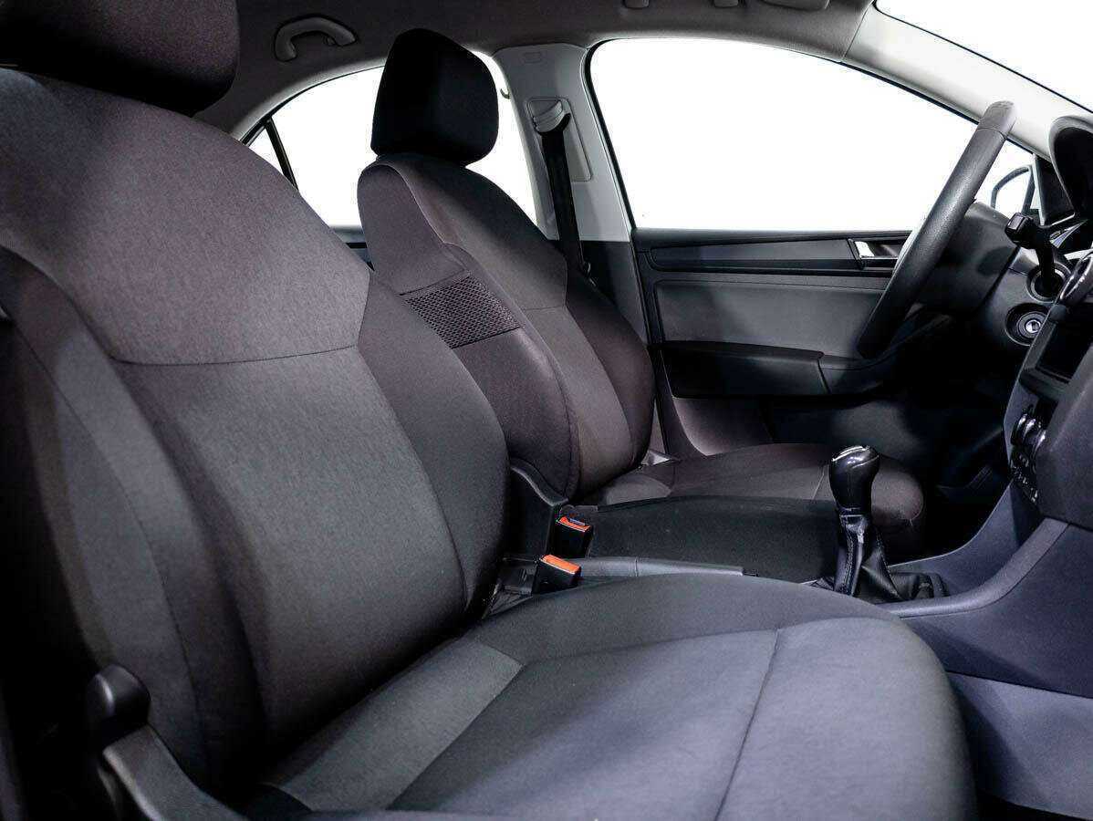 Skoda Rapid б/у, 2017, Механическая. Фото: #11