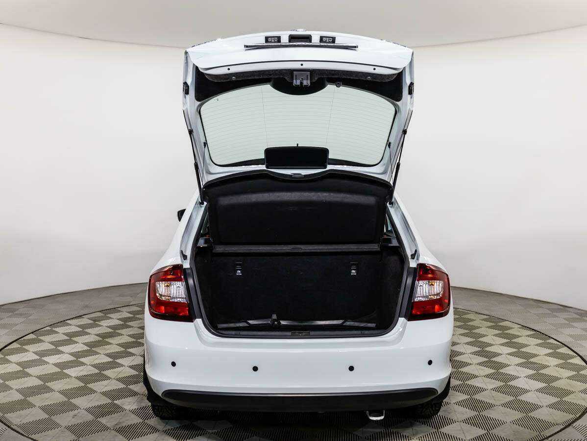 Skoda Rapid б/у, 2017, Механическая. Фото: #18