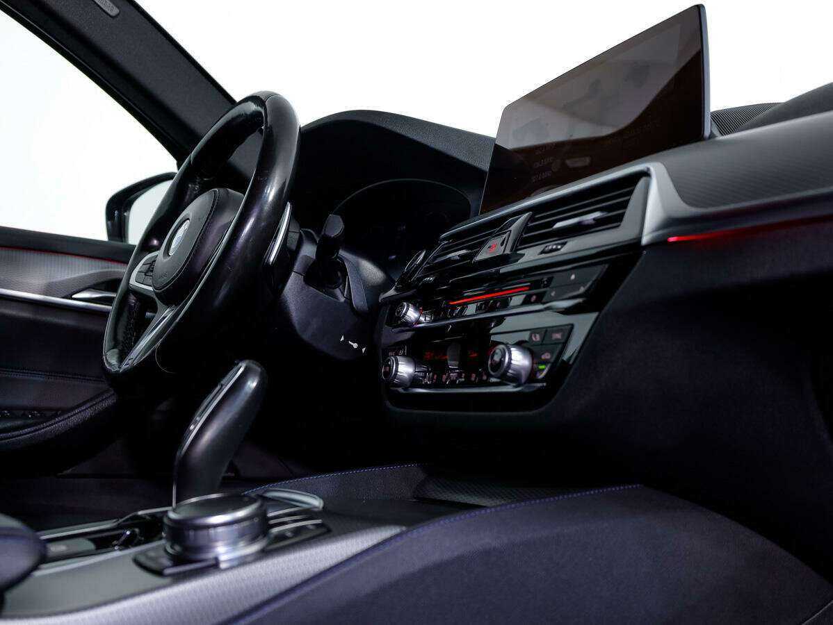 BMW 5 серии б/у, 2018, Автоматическая. Фото: #15