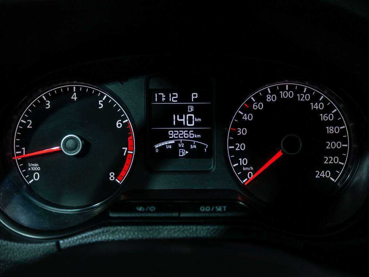 Volkswagen Polo б/у, 2017, Автоматическая. Фото: #14