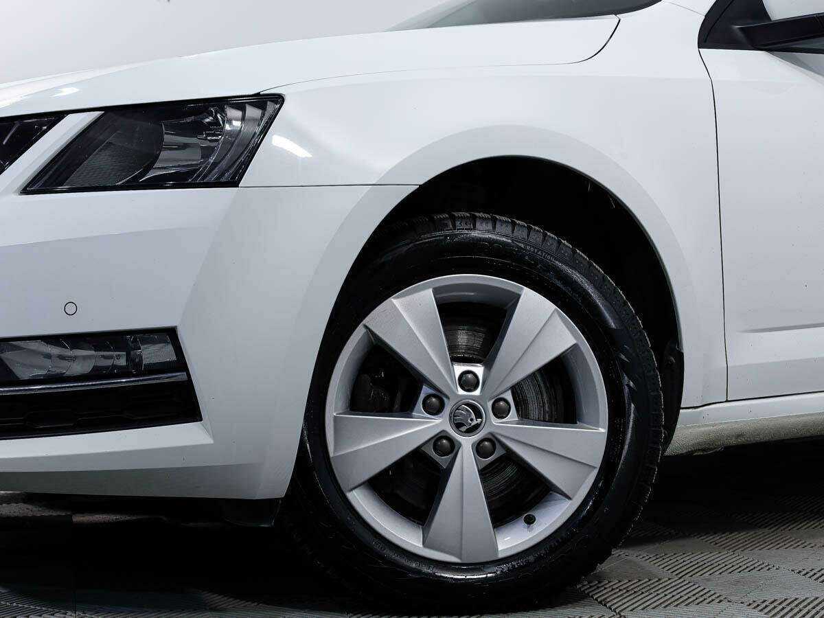 Skoda Octavia б/у, 2019, Роботизированная. Фото: #8