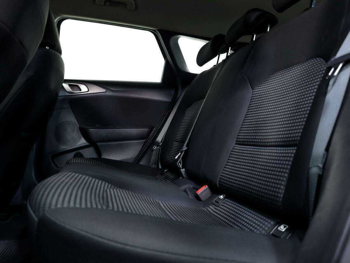 Kia Ceed б/у, 2019, Автоматическая. Фото: #12