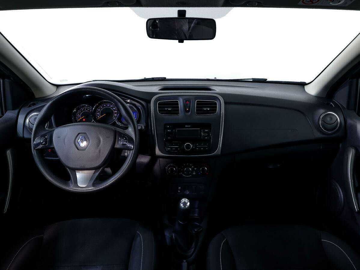 Renault Sandero б/у, 2018, Механическая. Фото: #9