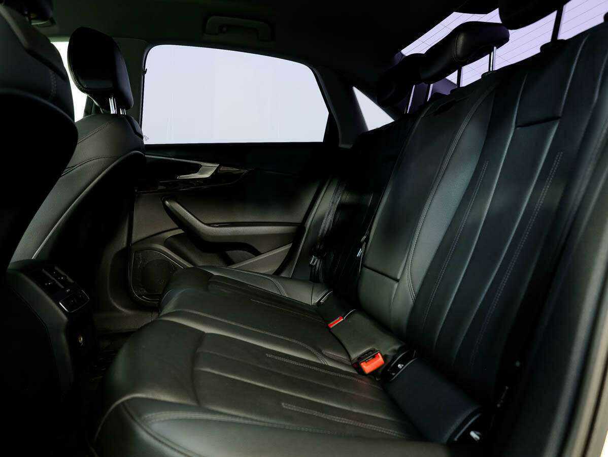 Audi A4 б/у, 2015, Роботизированная. Фото: #13