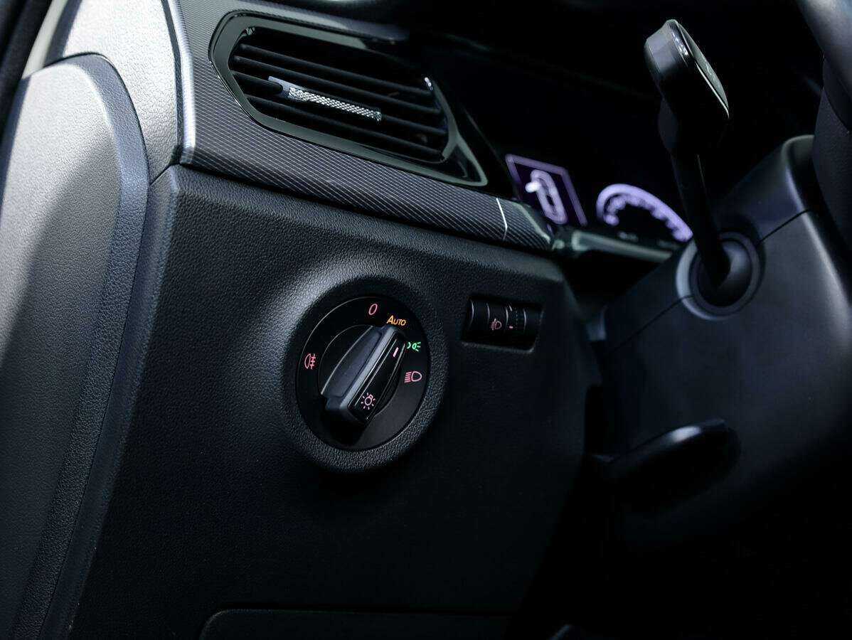 Фольксваген Поло б/у, 2020, Автоматическая. Фото: #17