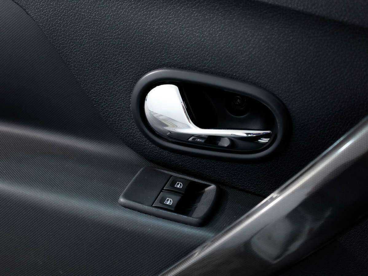 Renault Logan б/у, 2020, Механическая. Фото: #13