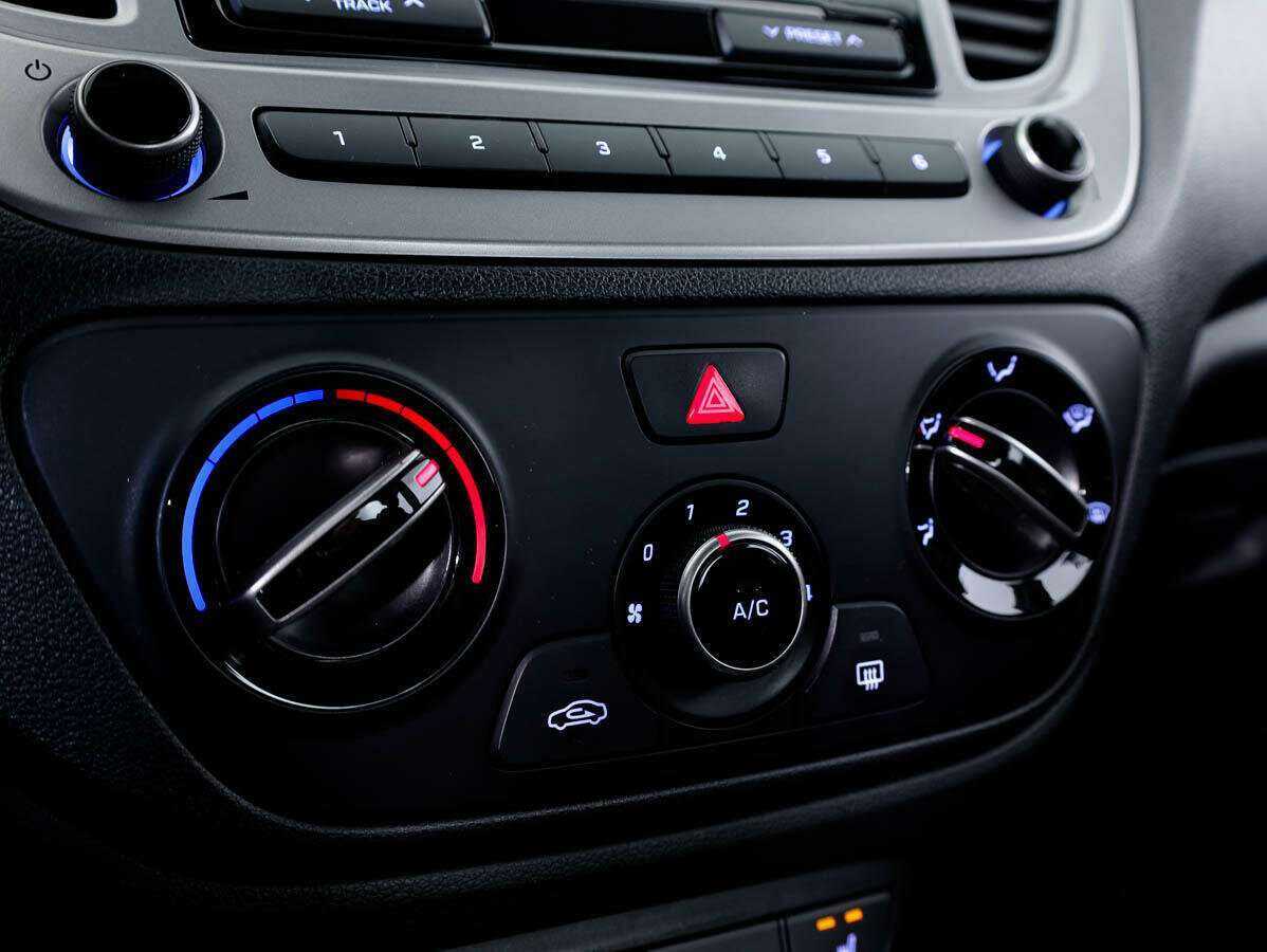 Hyundai Solaris б/у, 2019, Автоматическая. Фото: #17