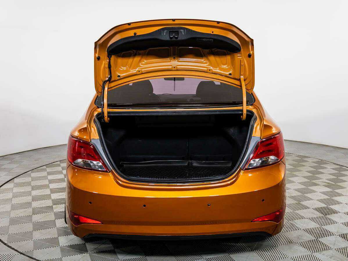 Hyundai Solaris б/у, 2014, Автоматическая. Фото: #17