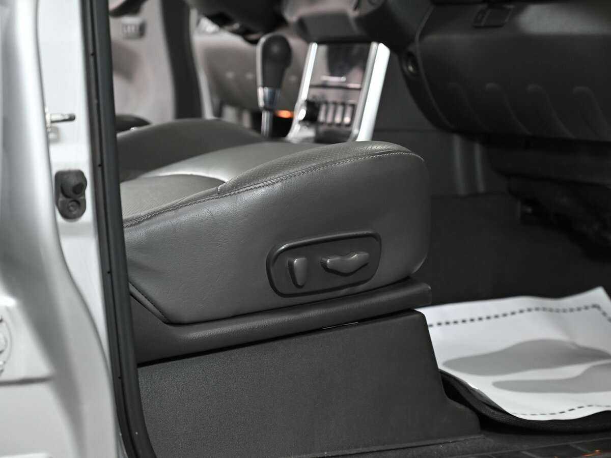 Nissan Pathfinder б/у, 2012, Автоматическая. Фото: #9