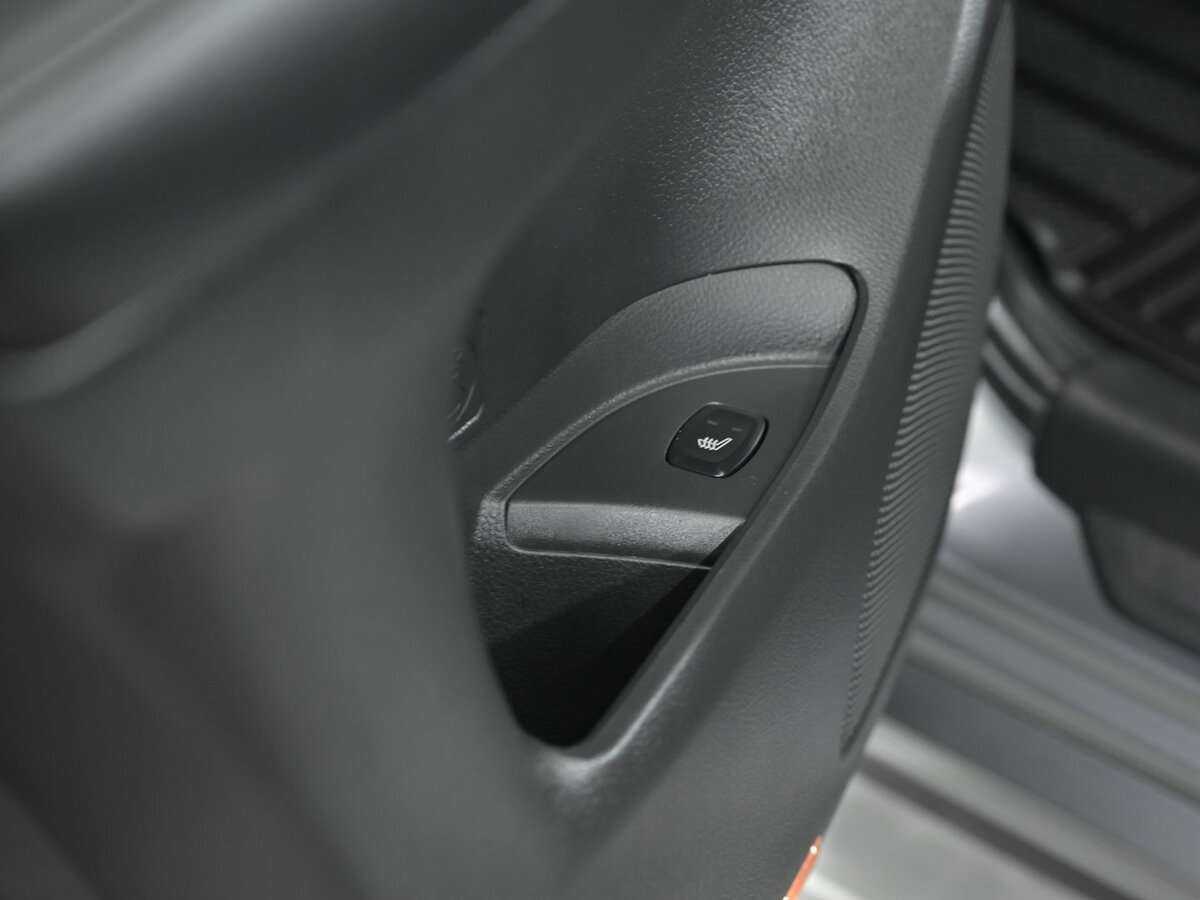 Mitsubishi Pajero Sport б/у, 2017, Автоматическая. Фото: #6