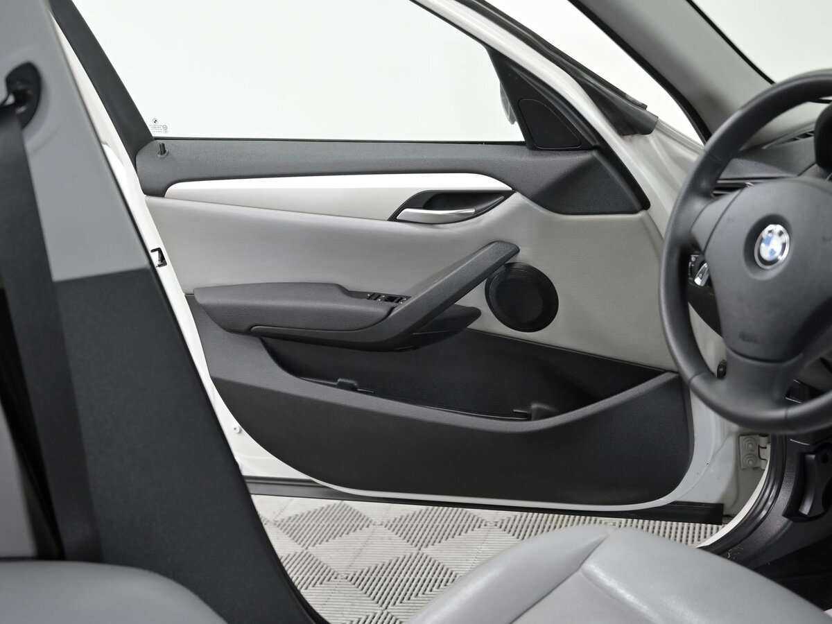 БМВ Икс1 б/у, 2012, Автоматическая. Фото: #8