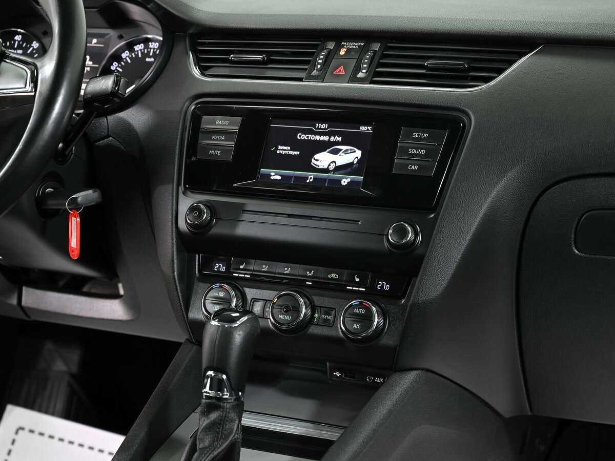 Шкода Октавия б/у, 2016, Роботизированная. Фото: #8