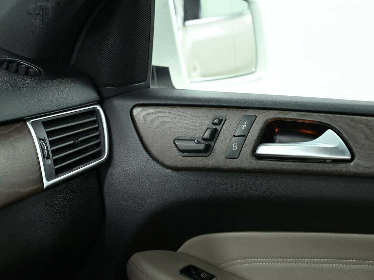 Mercedes-Benz M-Класс б/у, 2014, Автоматическая. Фото: #11