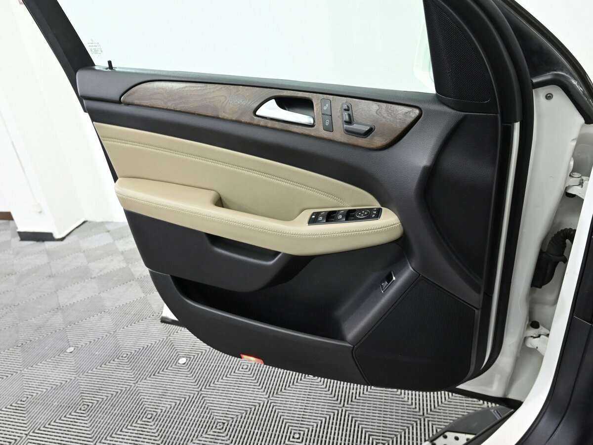 Mercedes-Benz M-Класс б/у, 2014, Автоматическая. Фото: #12