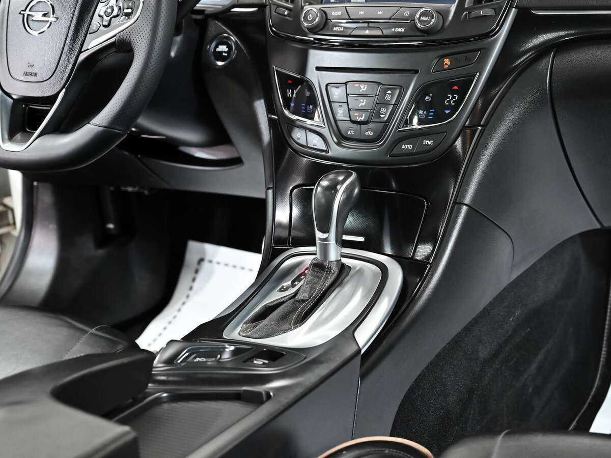 Opel Insignia б/у, 2014, Автоматическая. Фото: #10