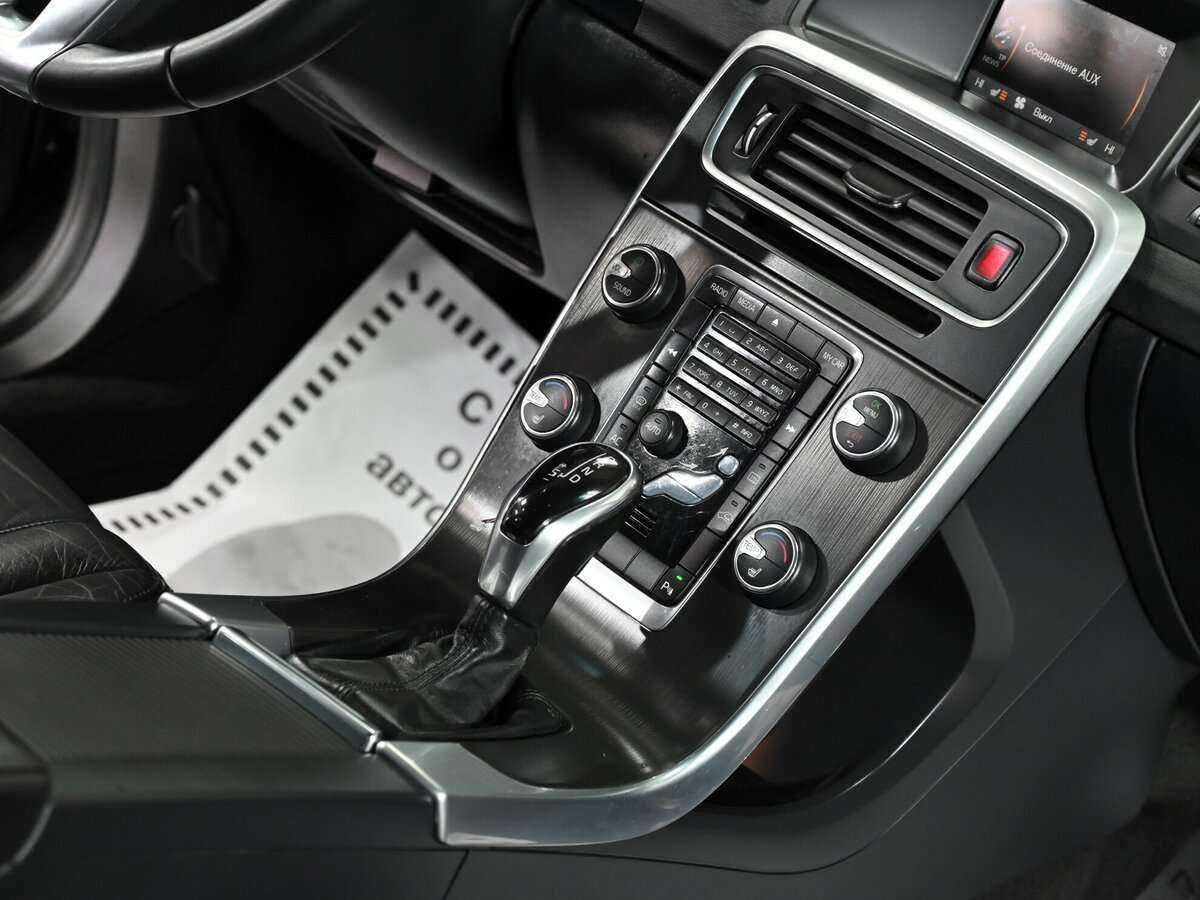 Volvo S60 б/у, 2013, Автоматическая. Фото: #9