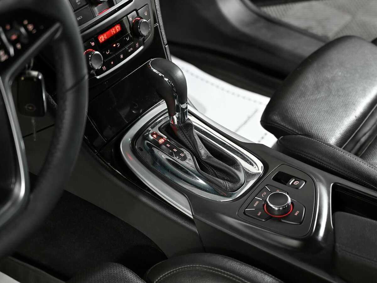 Opel Insignia б/у, 2013, Автоматическая. Фото: #8