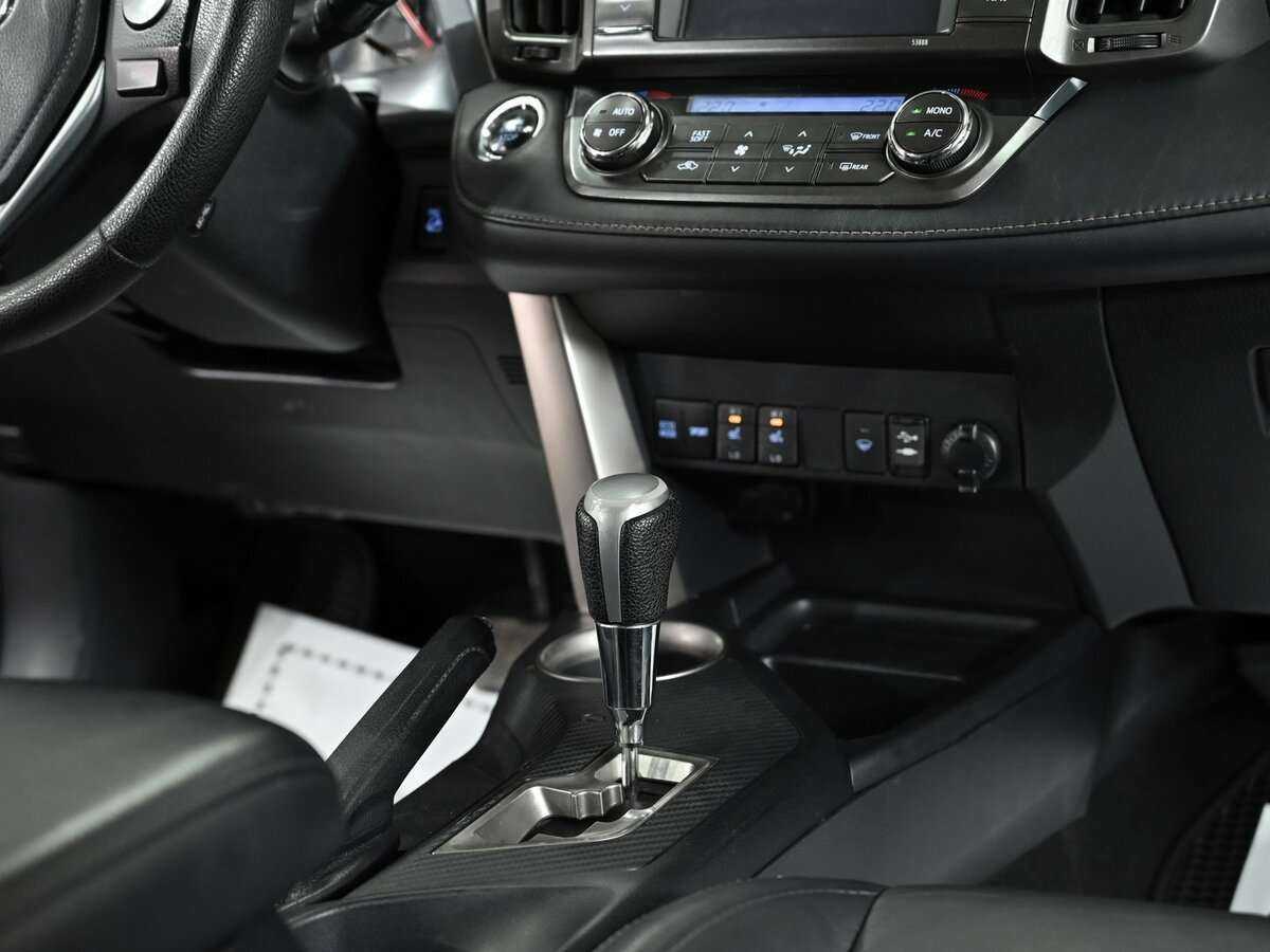 Тойота Рав4 б/у, 2013, Автоматическая. Фото: #10