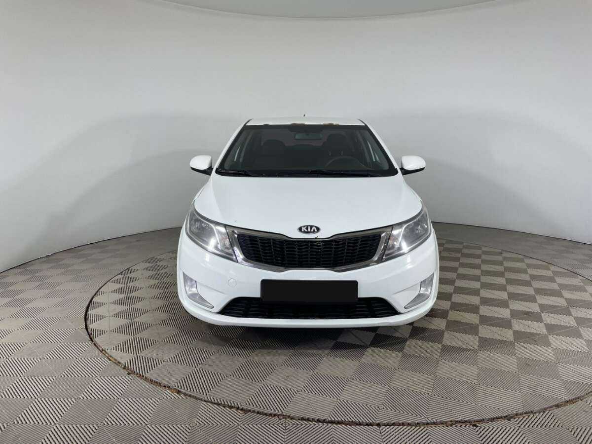 Kia Rio б/у, 2013, Механическая. Фото: #1