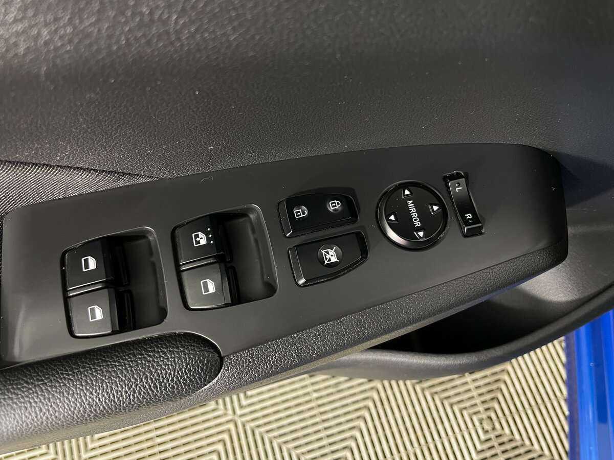 Hyundai Solaris б/у, 2017, Механическая. Фото: #17